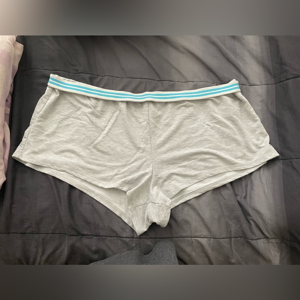 Gray sleep shorts size 3X